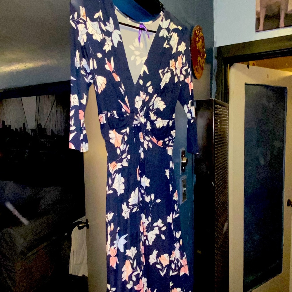 Maternity dress new without tags